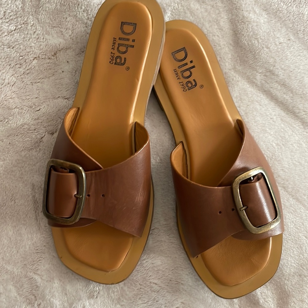 Diba flat slides